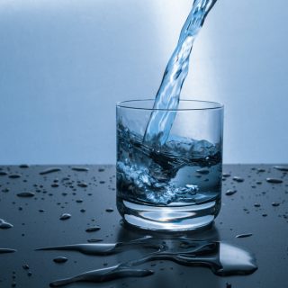 Tipps und Tricks, um mehr Wasser zu trinken